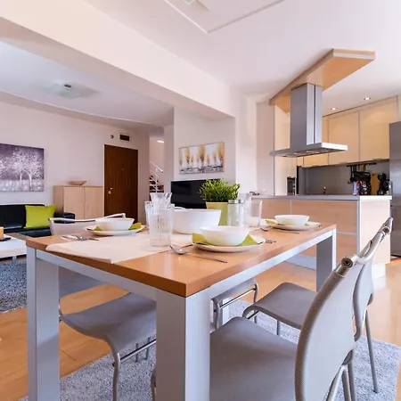 Apartment Spacious In The Center *